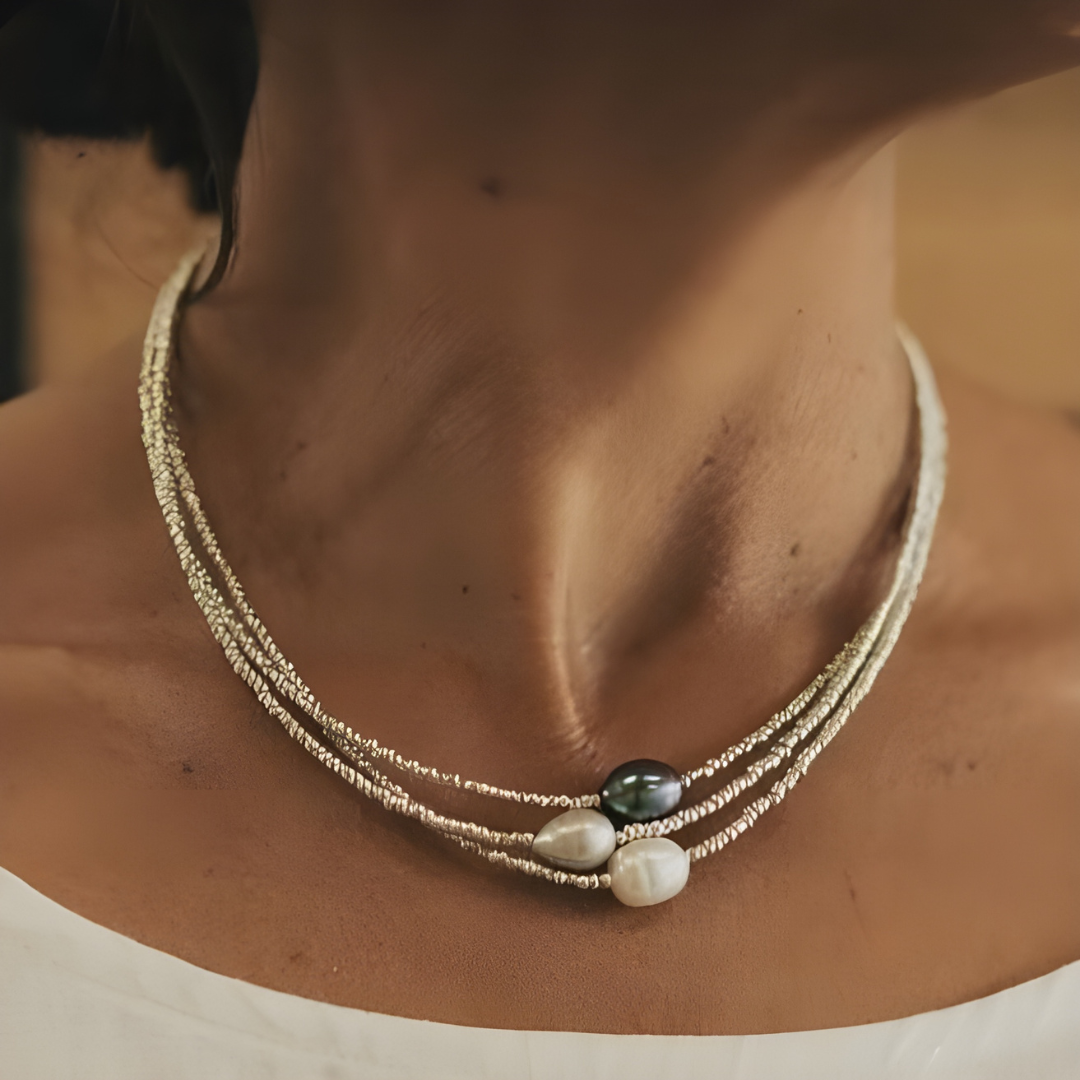Nora™ | Halsband med vintage sötvattenspärlor