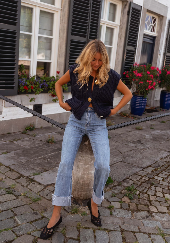 CAMILLA™ | Den chica lager-på-lager stickvästen