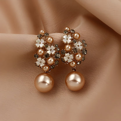 Cecilia™ | Eleganta Blomörhängen med Pärlor