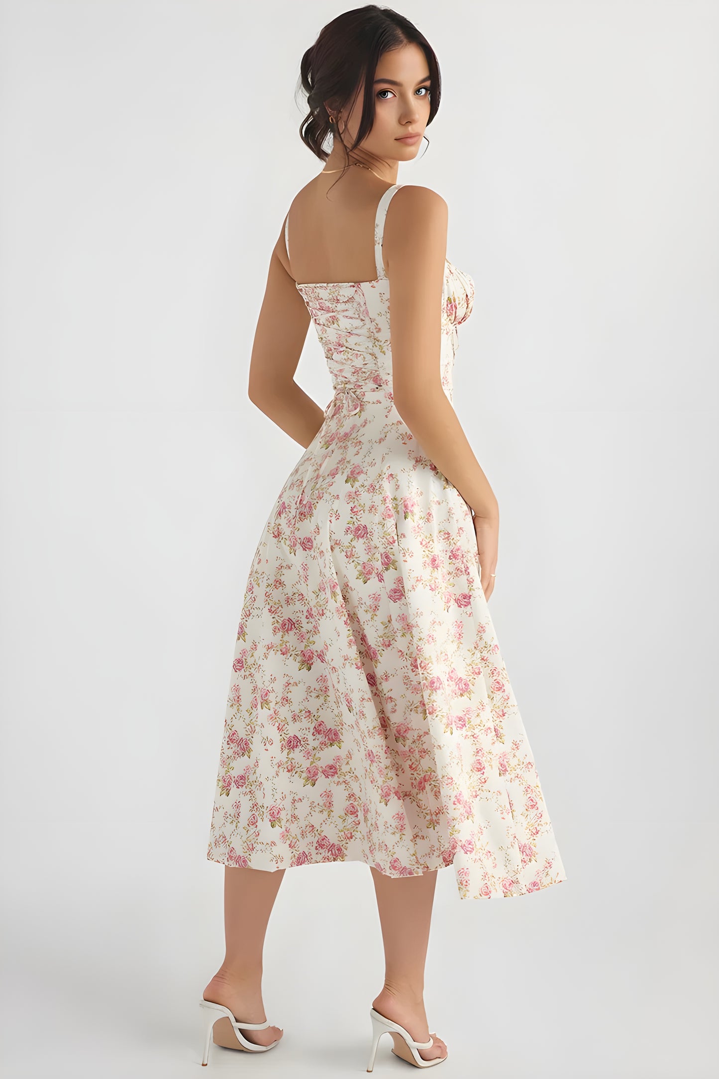 Estelle™ | Midiklänning med snörat korsettliv