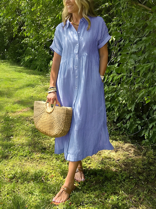 Tilde™ | Randig klänning med djup V-ringning för kvinnor